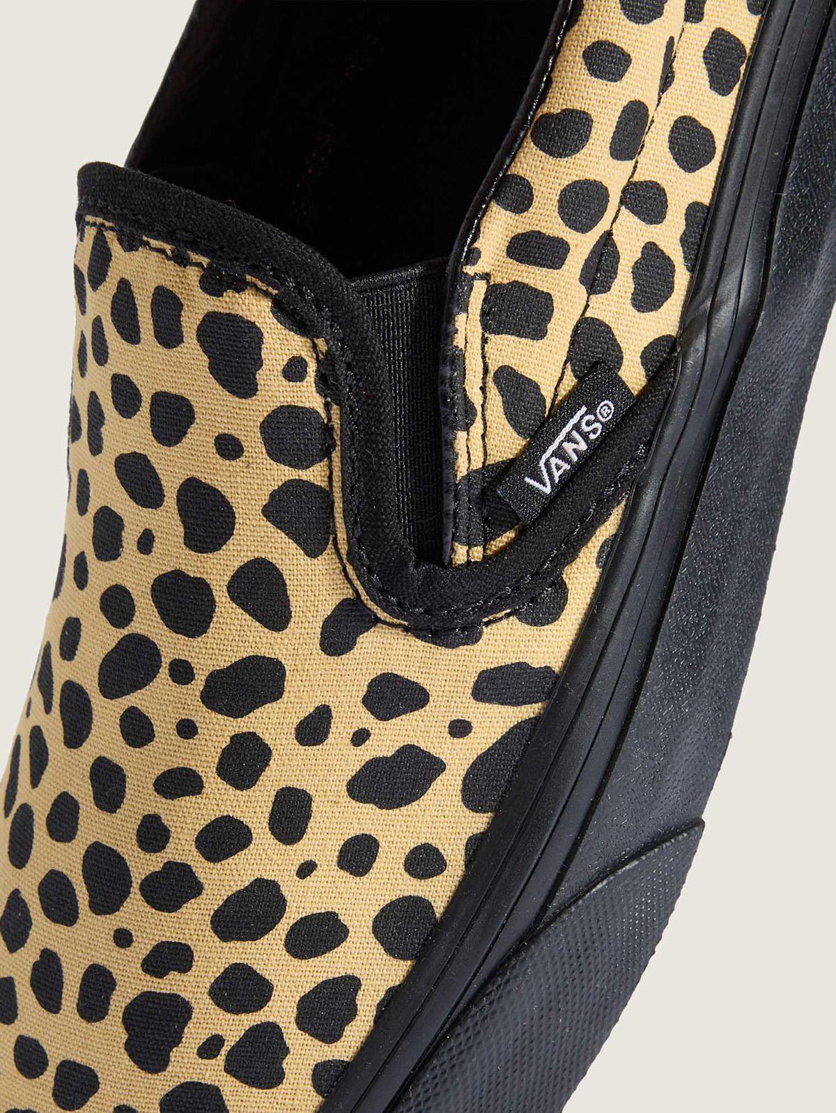Zapatilla Mujer Classic Slip-On Negro-5