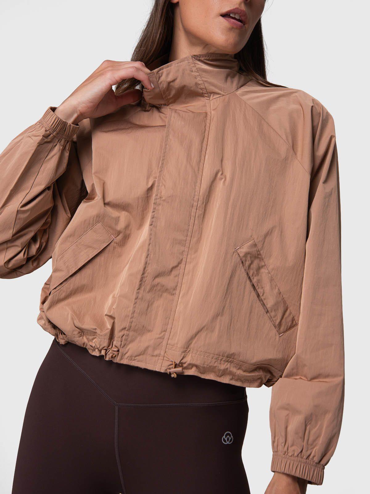 Cortaviento Mujer Karma Café Claro-0