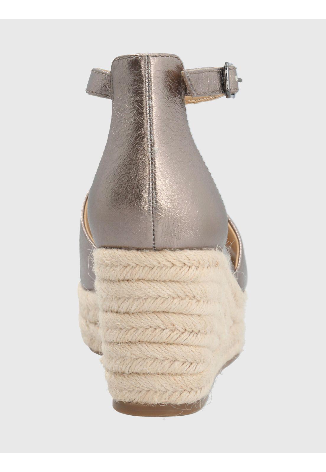 Sandalia Gris Mujer Mantua -5