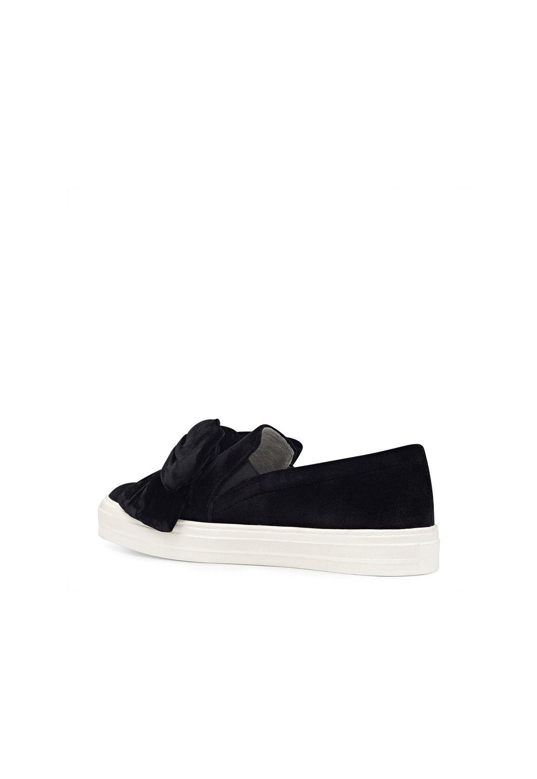 Zapatilla Onosha Negro-4