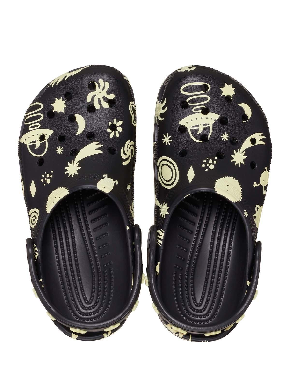 Zueco Crocs Niño Glow Space Clog K Negro-4