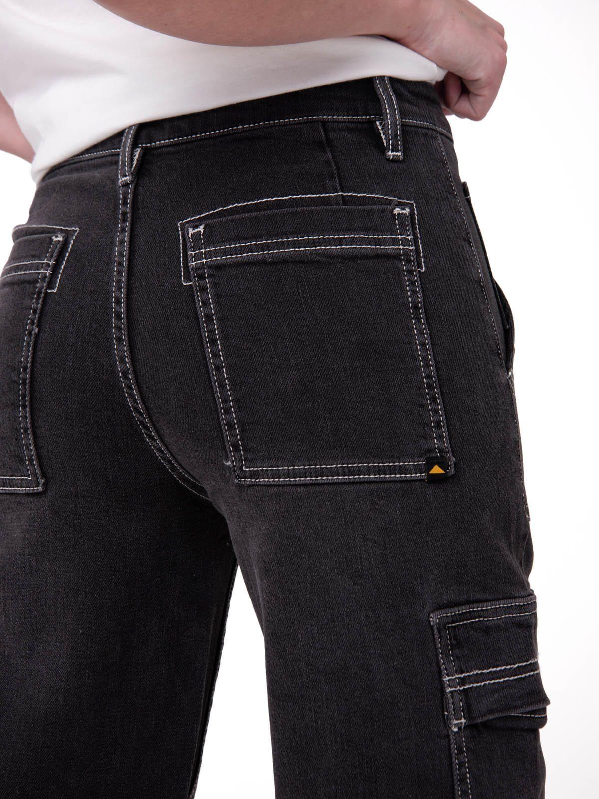 Jeans Cargo Mujer Relaxed Negro-5