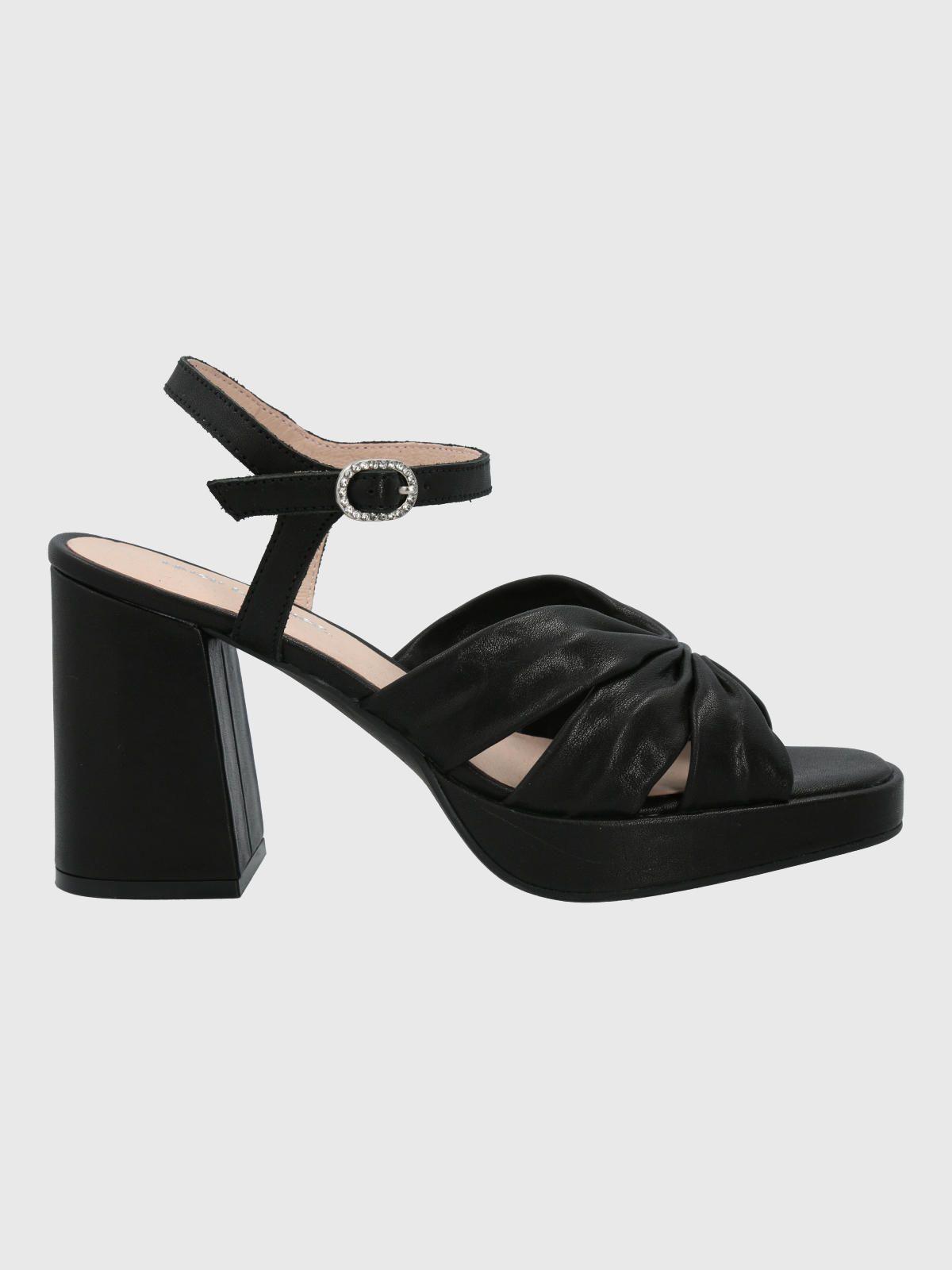 Sandalia Mujer Cuero Berfolte Negra-1