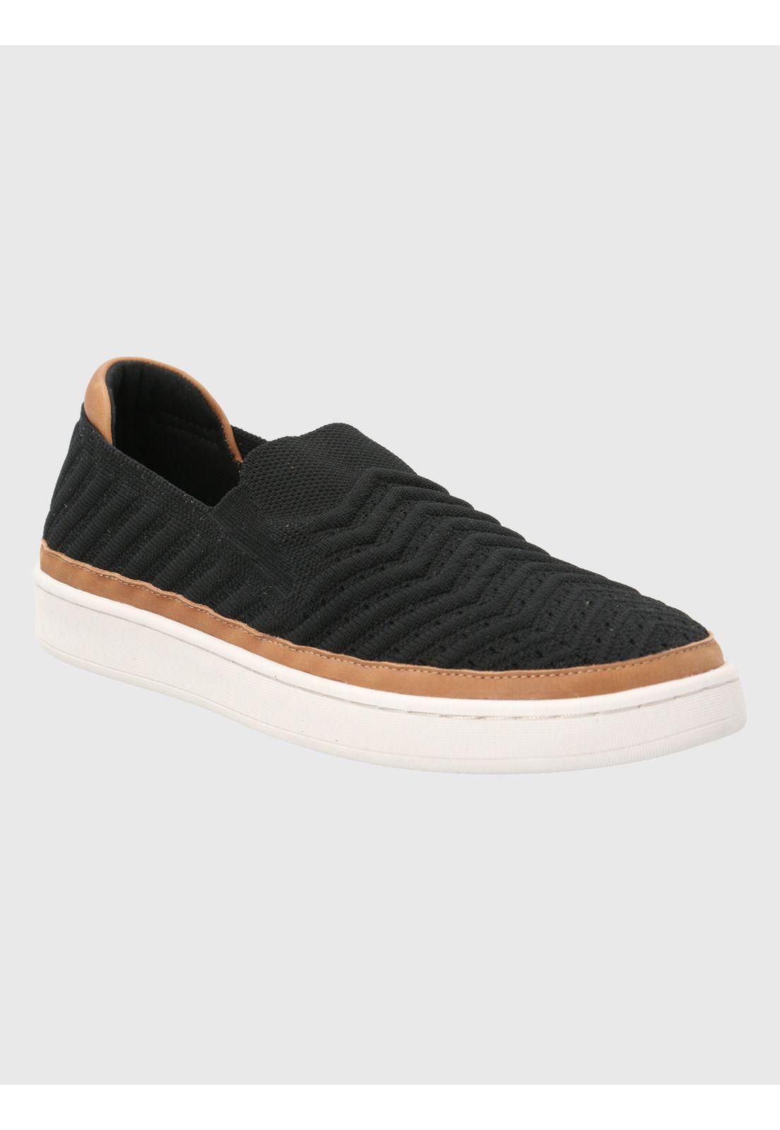Zapatilla Negro Mujer Trento -0