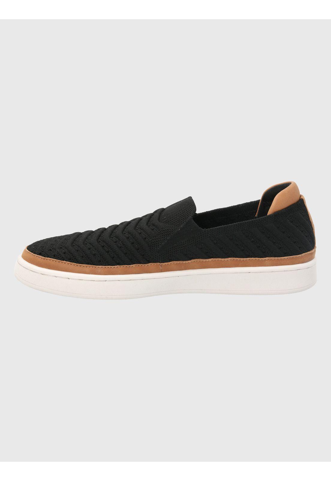 Zapatilla Negro Mujer Trento -4