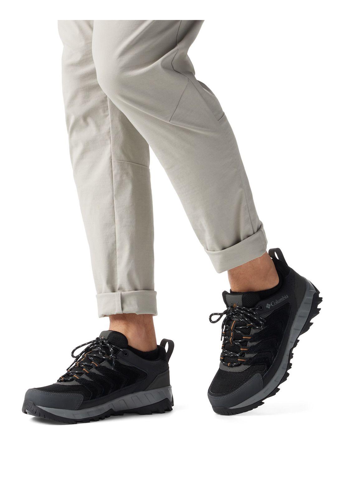 Zapatilla Hombre Strata Trail Low Wp Negro-9
