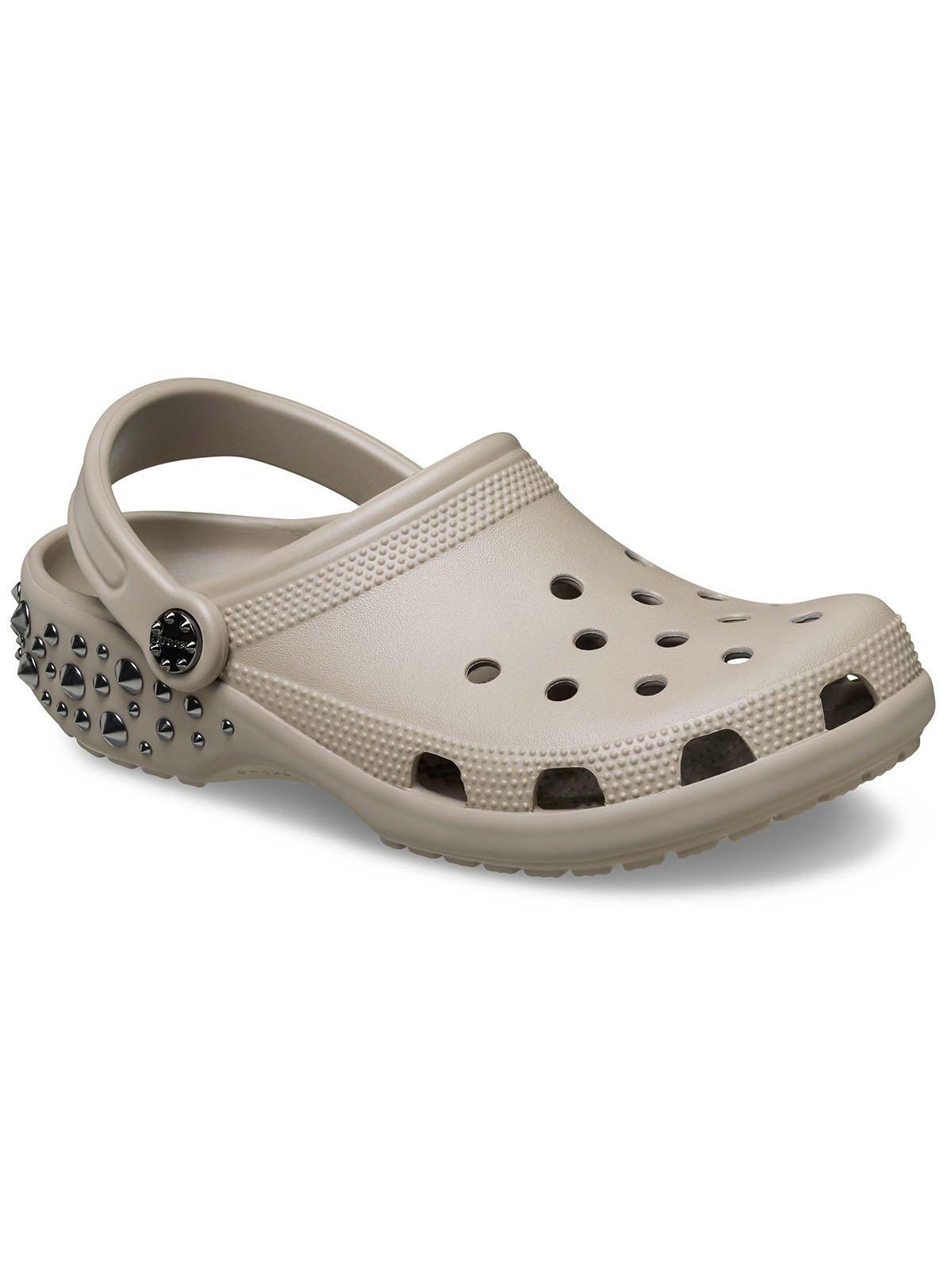 Zueco Crocs Unisex Classic Clog Studded Café-6