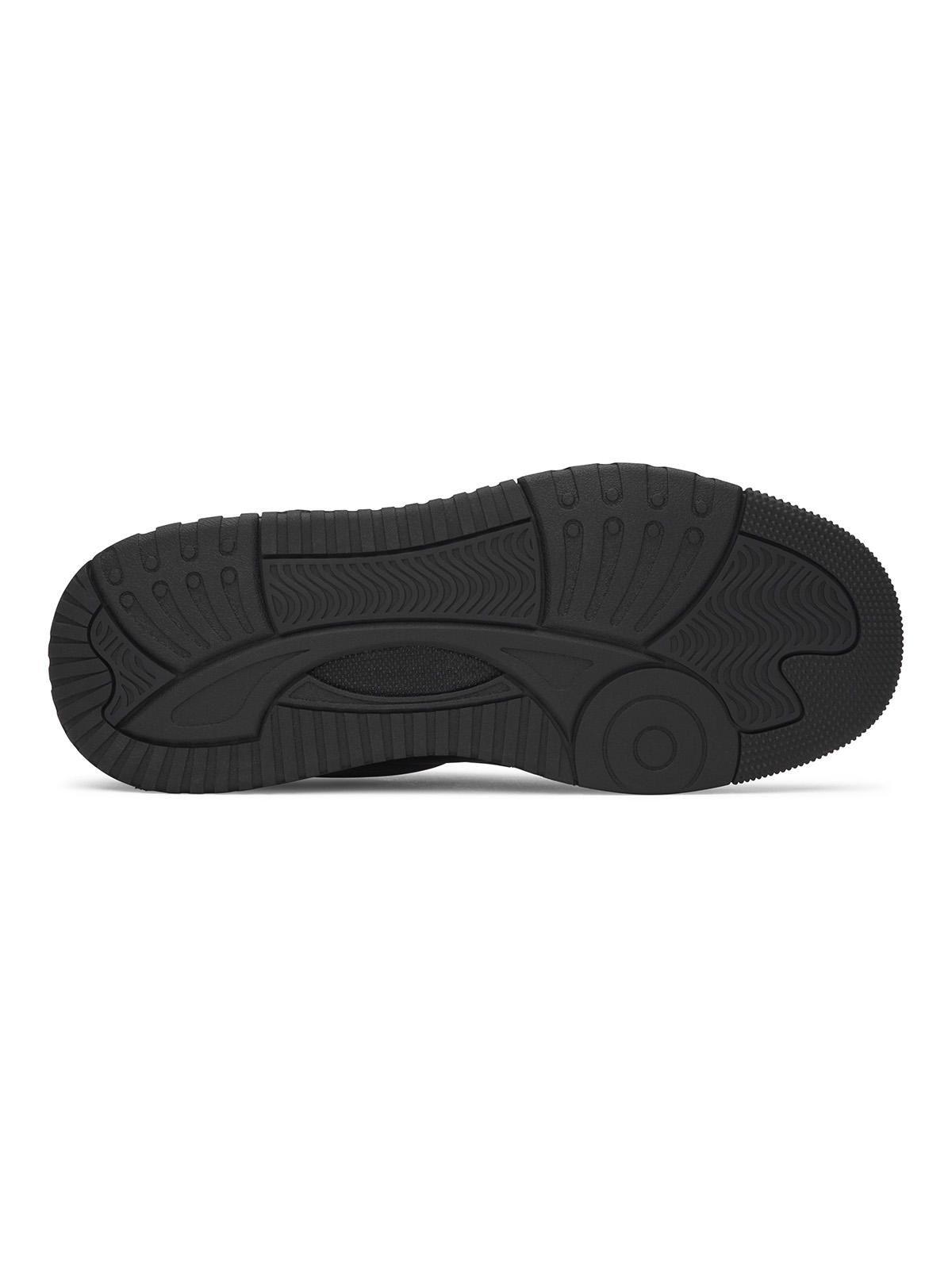Zapatilla UA Hb-Lo Negro Unisex-3