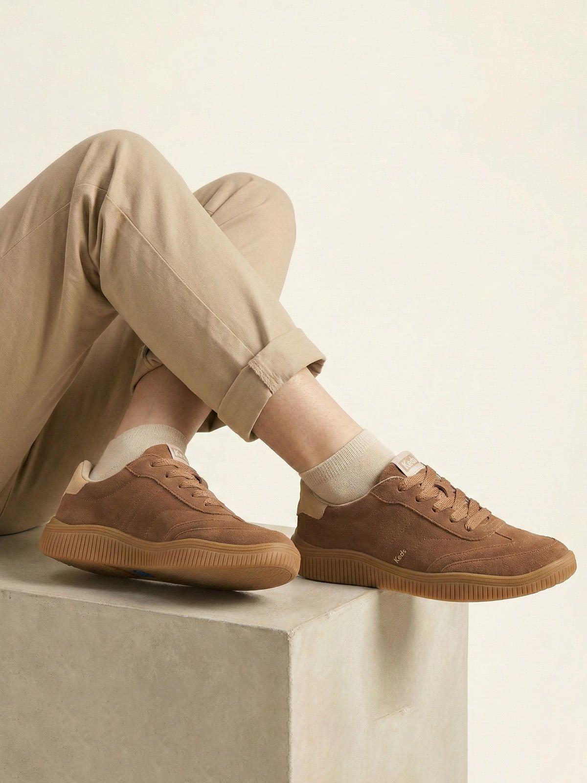 Zapatilla Contest Café-1