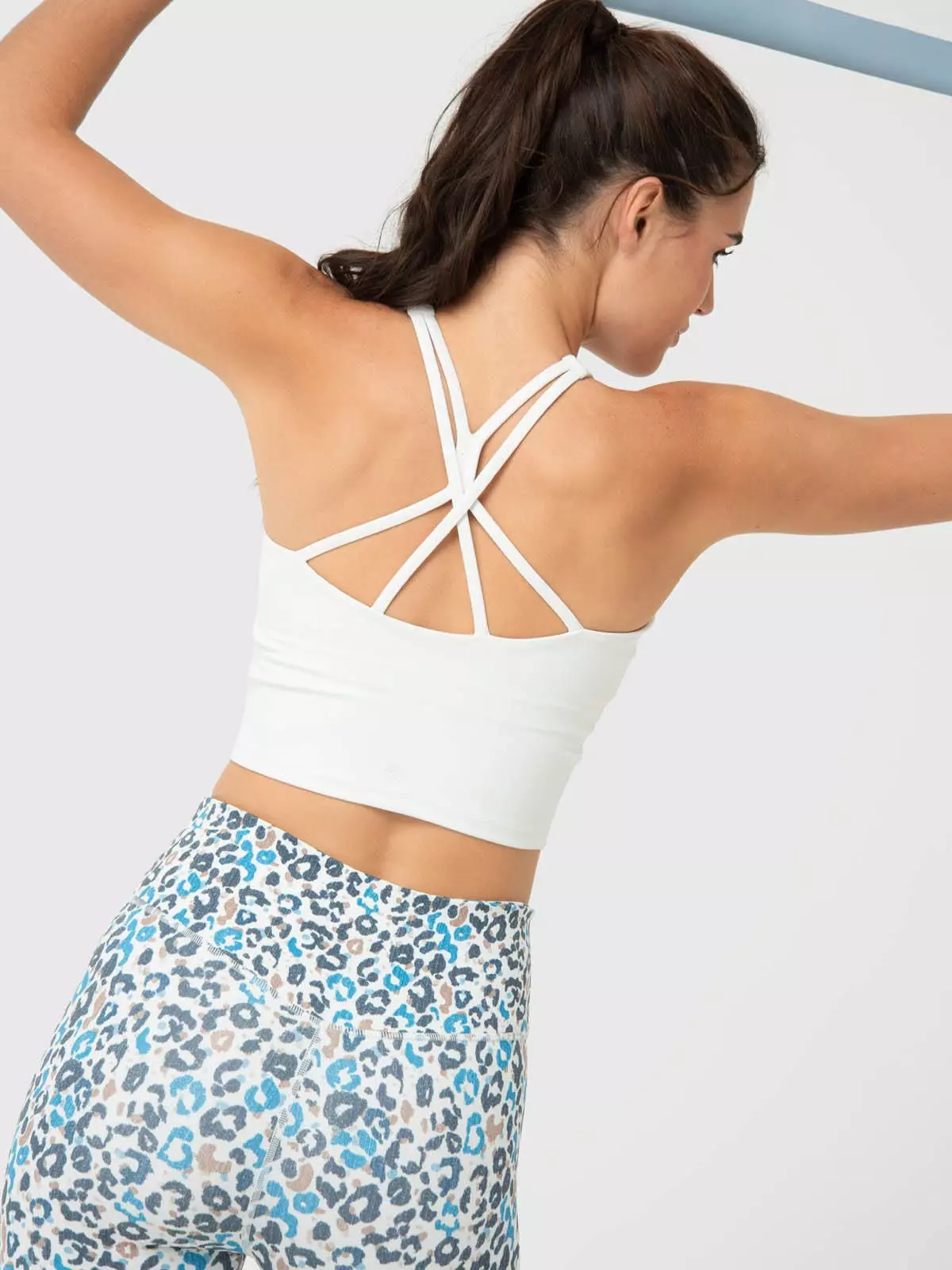 Peto Mujer Crop Mid Aloe Crudo -1
