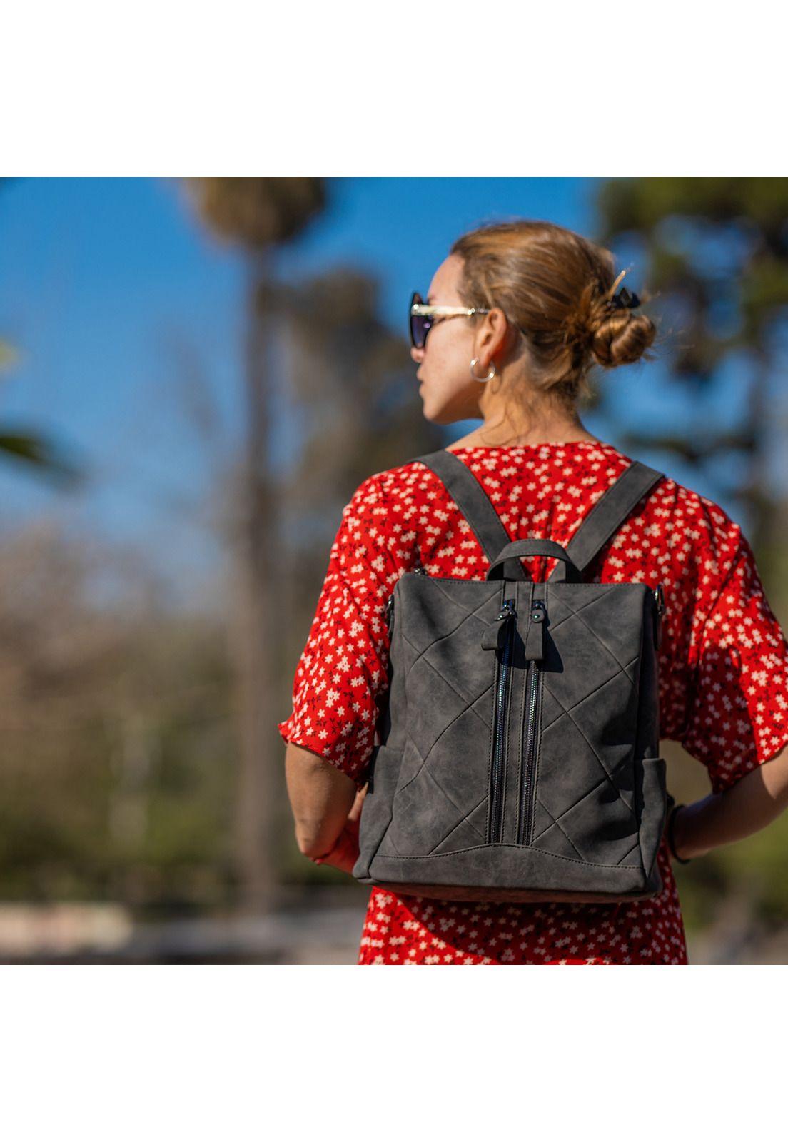 Mochila Convertible Mujer Awes Negro-1