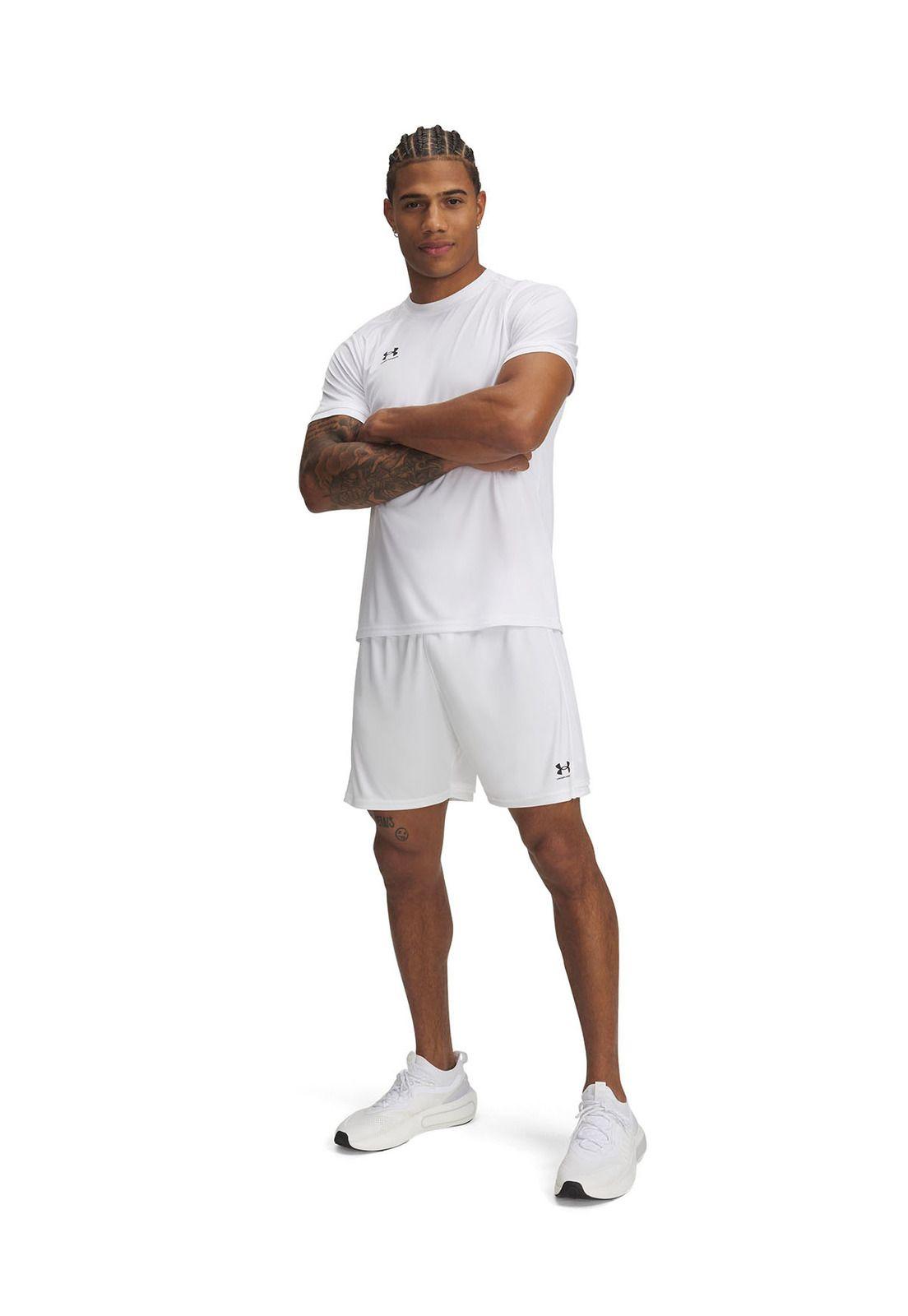 Short Ua Challenger Blanco Para Hombre-3