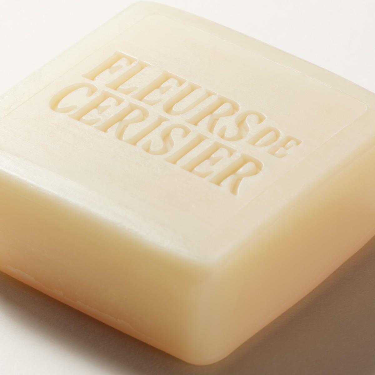 Jabón Sólido Fleurs de Cerisier 50 g L'Occitane-3