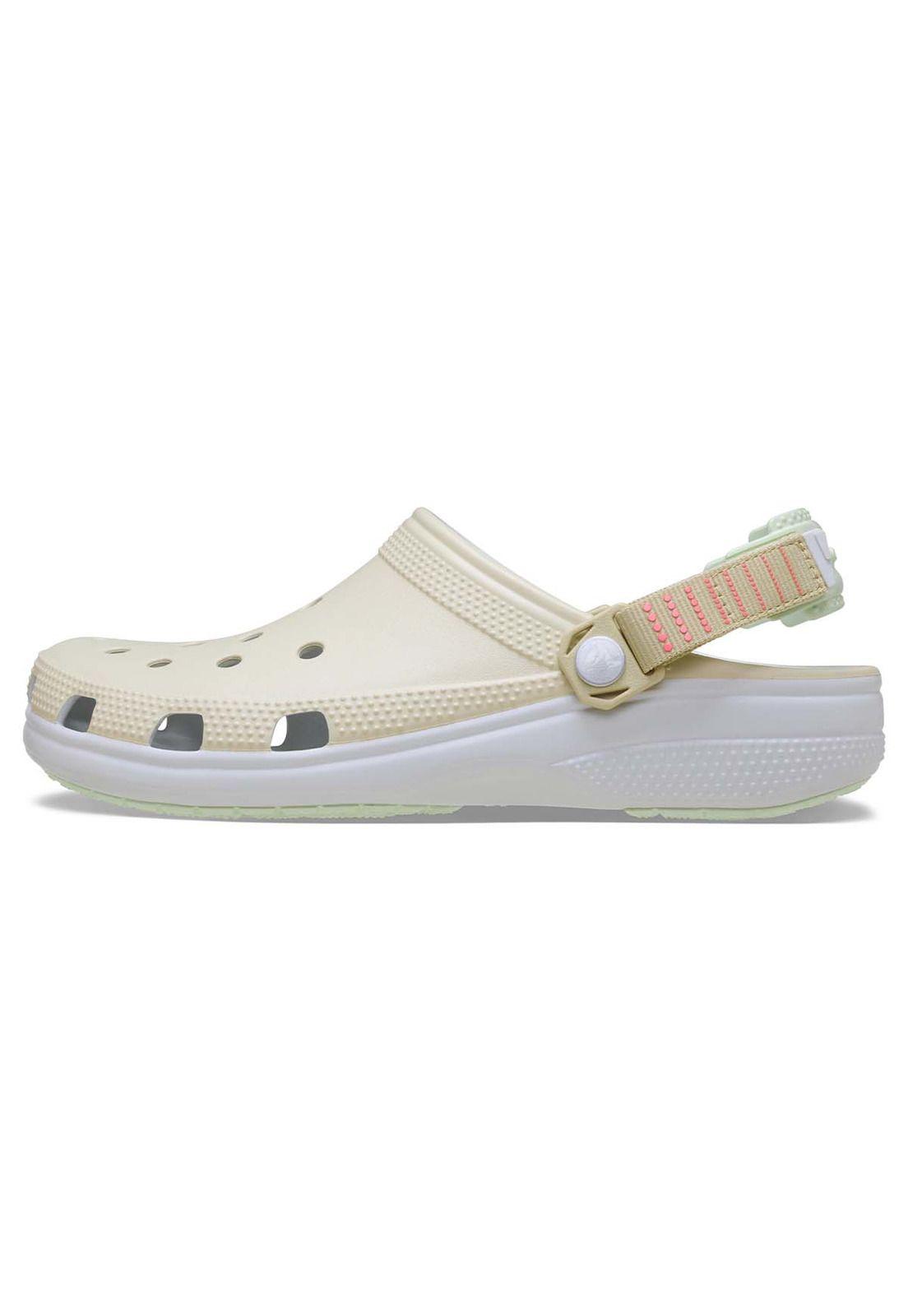 Zueco Crocs Unisex Classic Turbo Beige-1