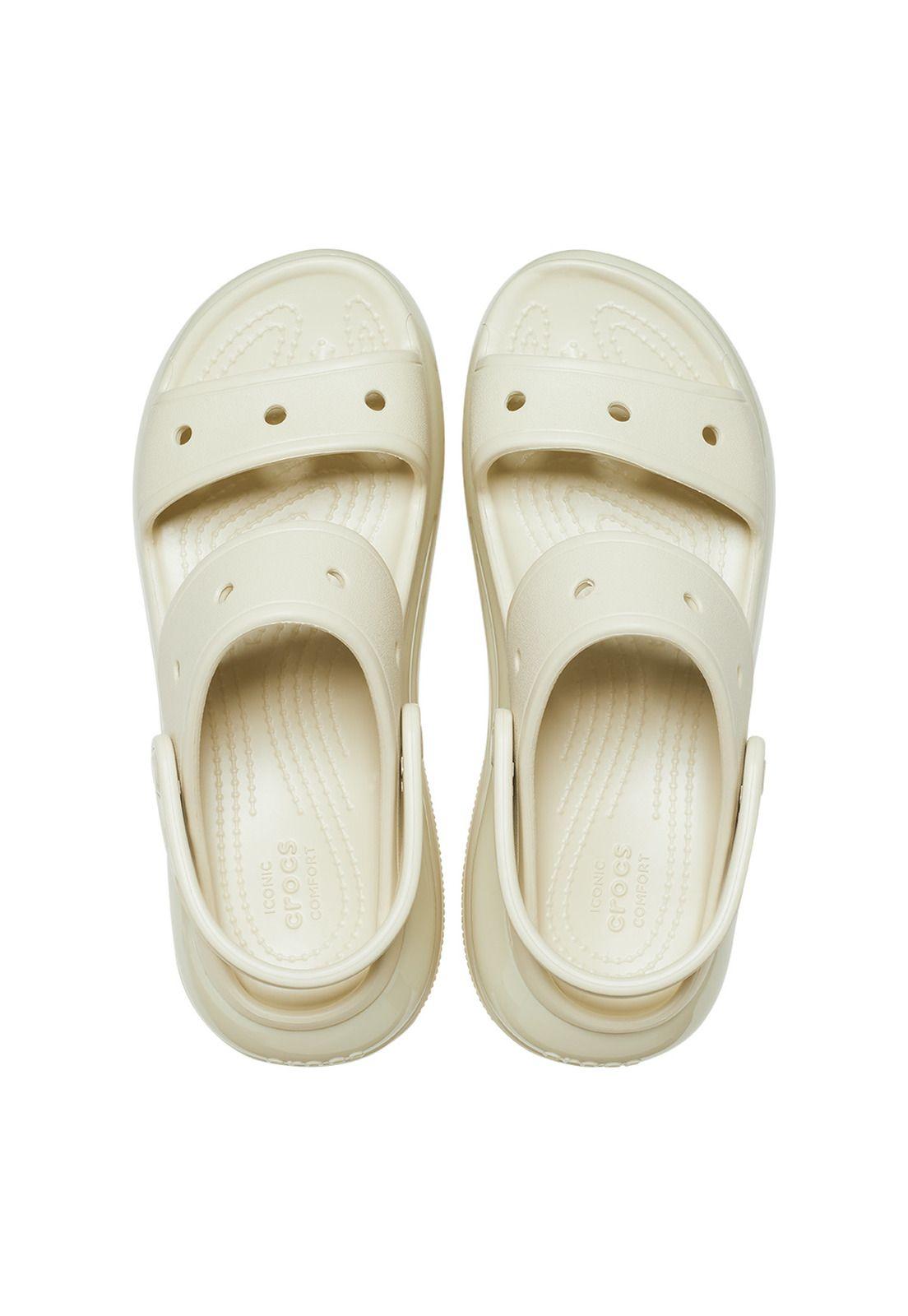 Sandalia Crocs Mujer Mega Crush Sandal Beige-4