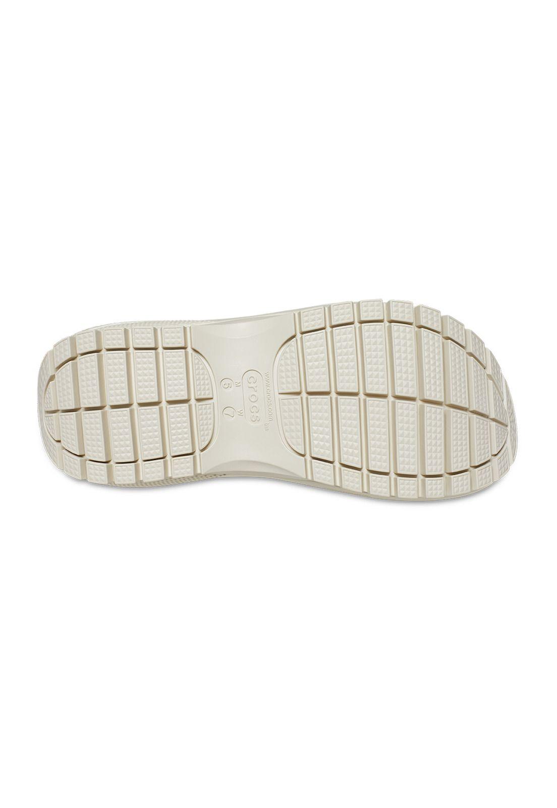 Sandalia Crocs Mujer Mega Crush Sandal Beige-5