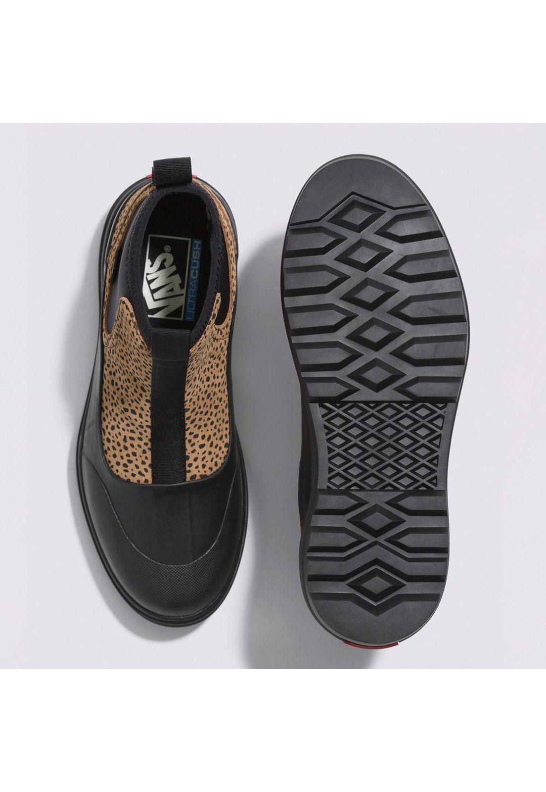 Bota Ua Colfax Boot Café Unisex-1