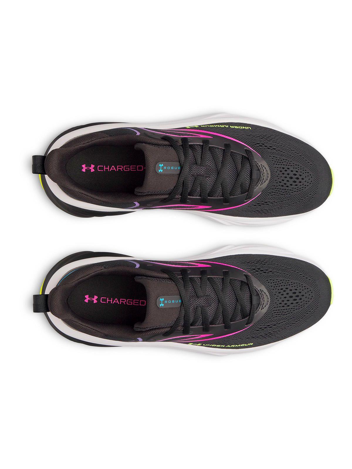 Zapatilla UA Rogue 6 negro para hombre-4