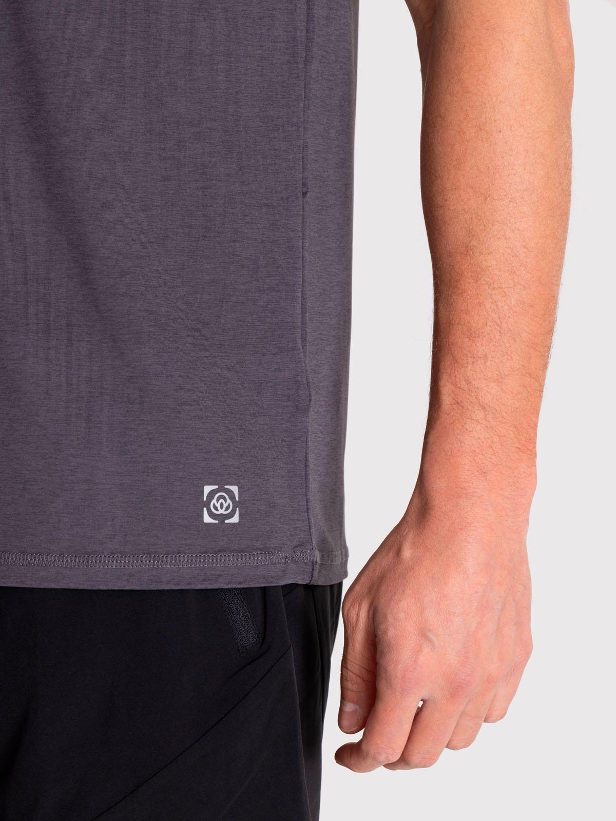 Polera deportiva Hombre Train Shirt Gris Oscuro-4