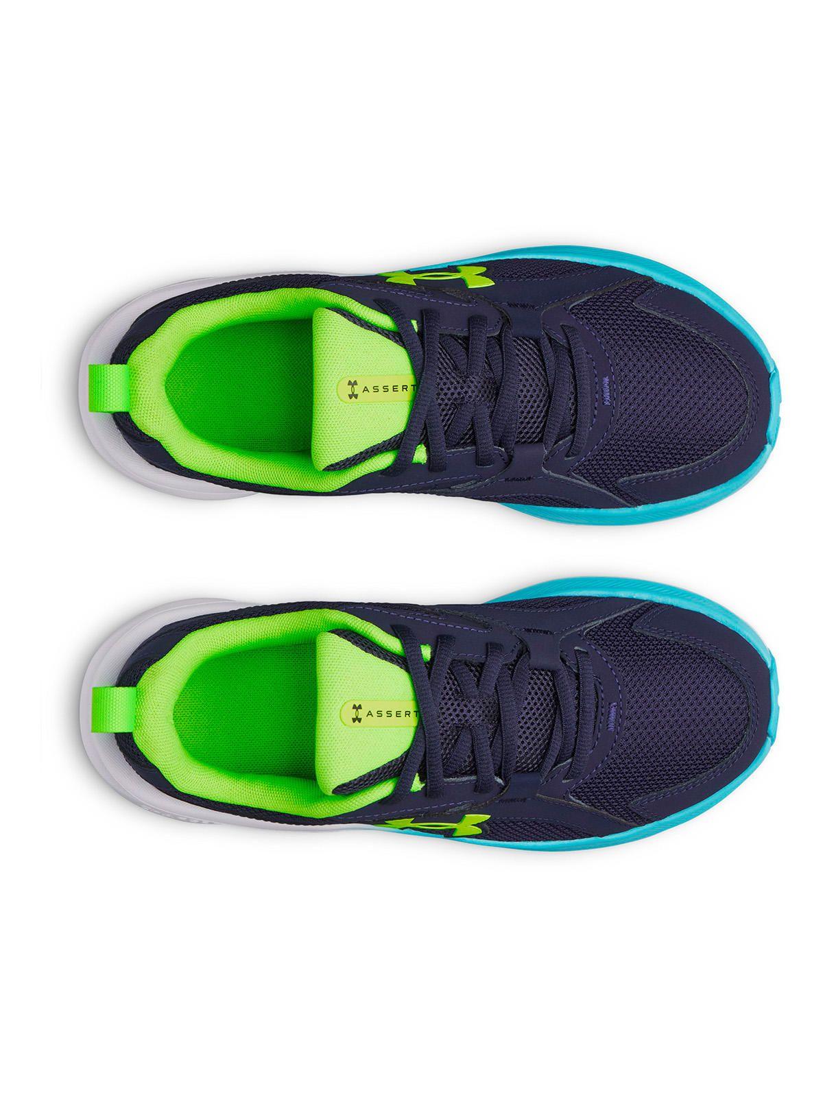 Zapatilla UA Charged+ Assert 11 Azul Niño-4