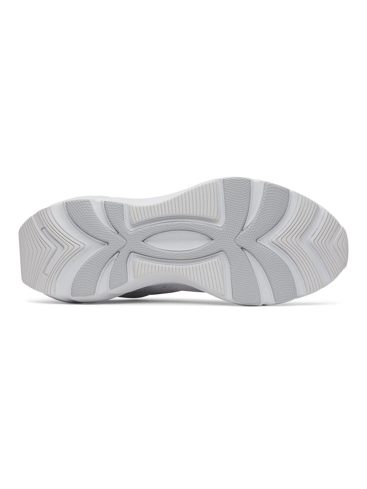 Zapatilla UA Aura Gris Unisex-3