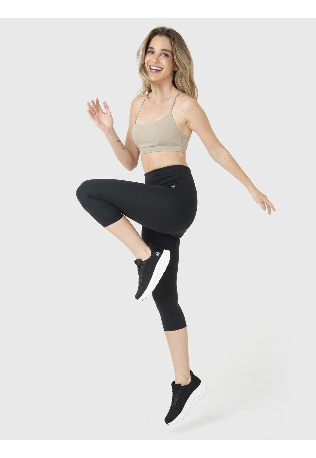 Calza Larga Tiro Alto Hr Capri Negro Mujer-3