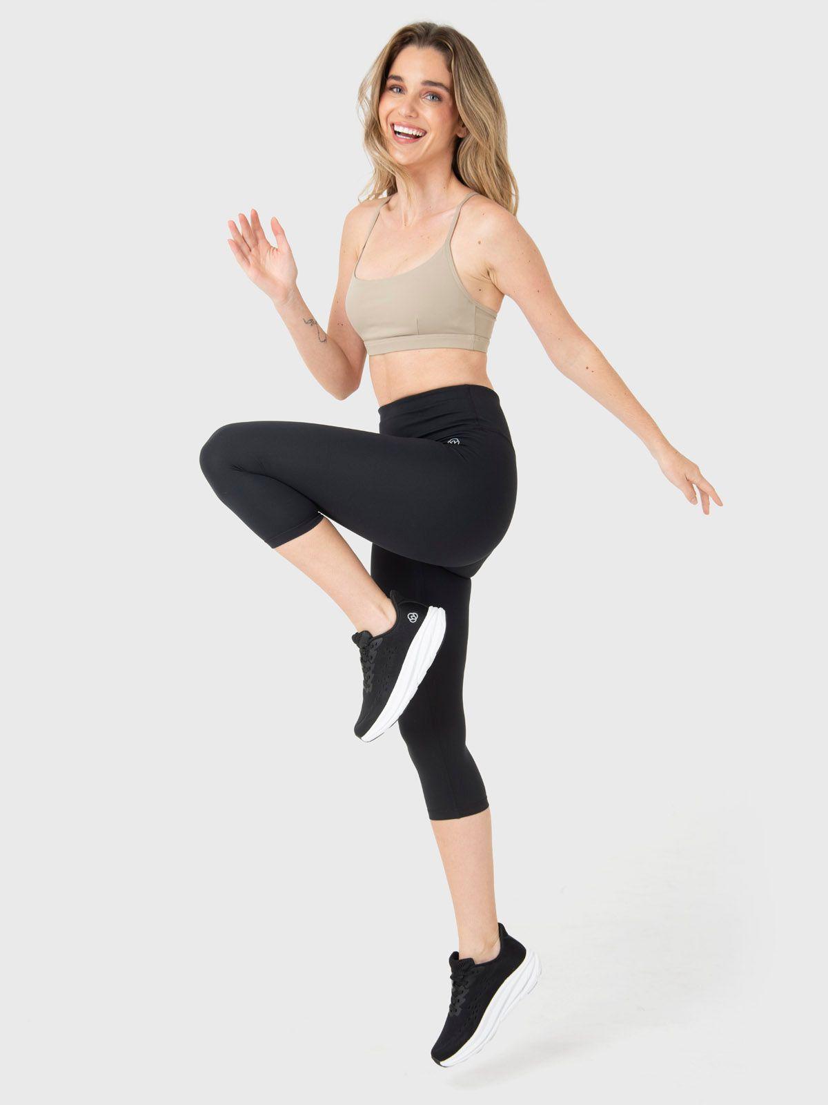 Calza Larga Tiro Alto Hr Capri Negro Mujer-3