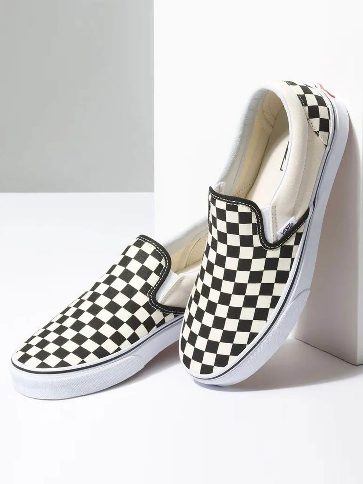 Zapatillas Unisex UA Classic Slip-On Checker Negra-9