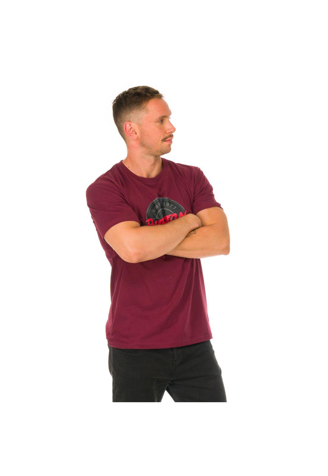 Polera M/C Hombre Retro I Burdeo -2