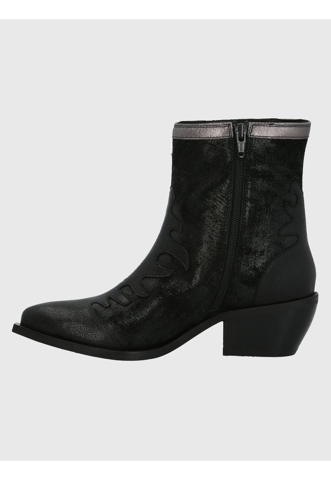 Botín Cuero Mujer Runn Negro-4