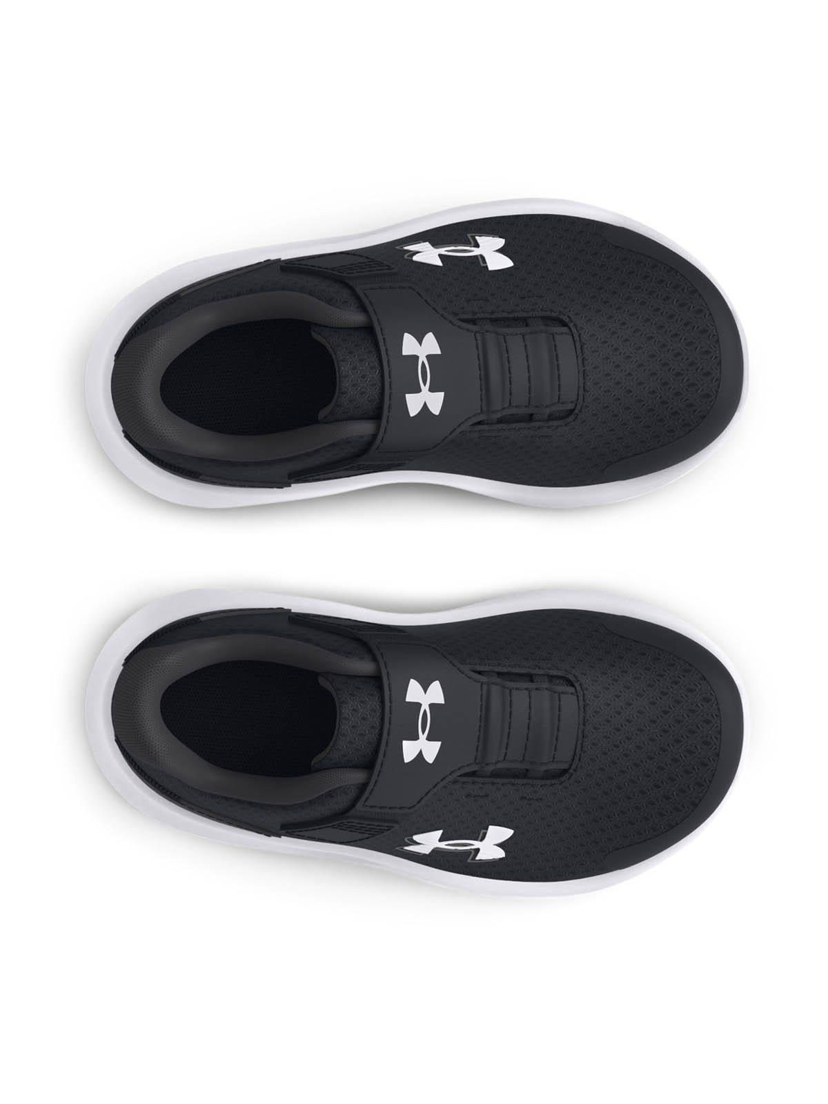 Zapatilla Niño Ua Binf Surge 4 Ac Negro-4