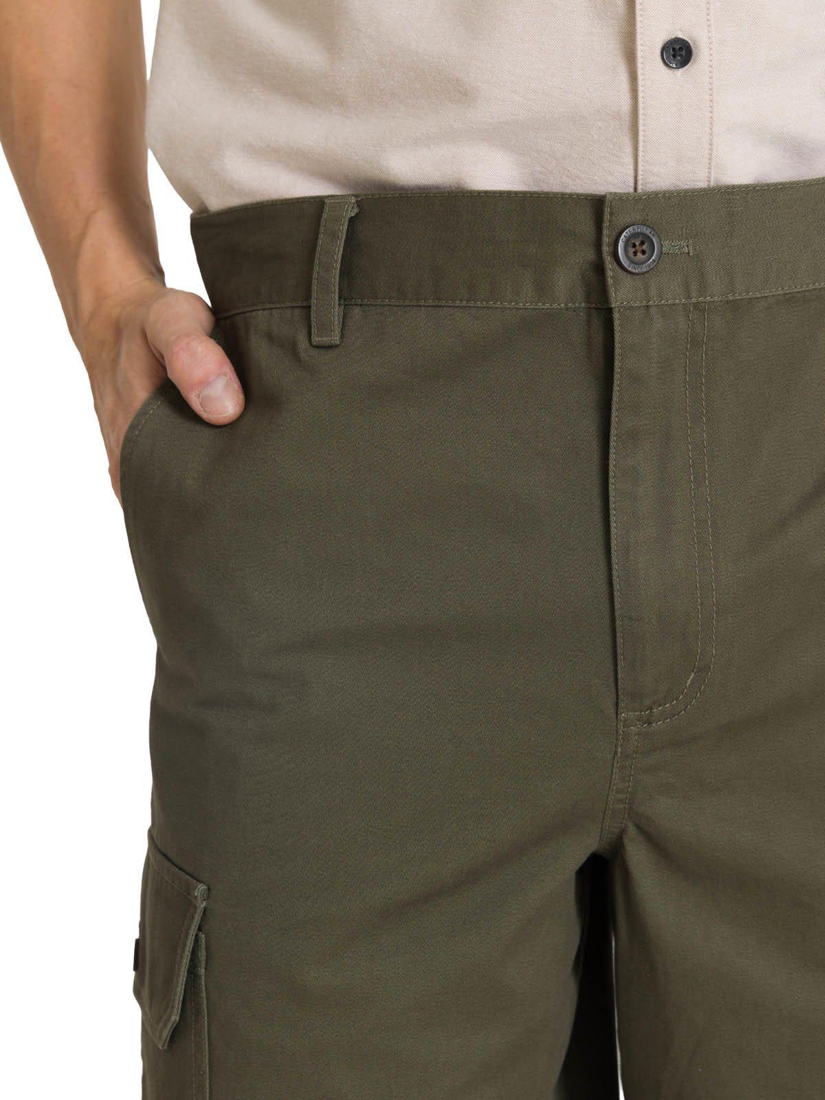 Short Hombre Cargo Verde Oliva-4