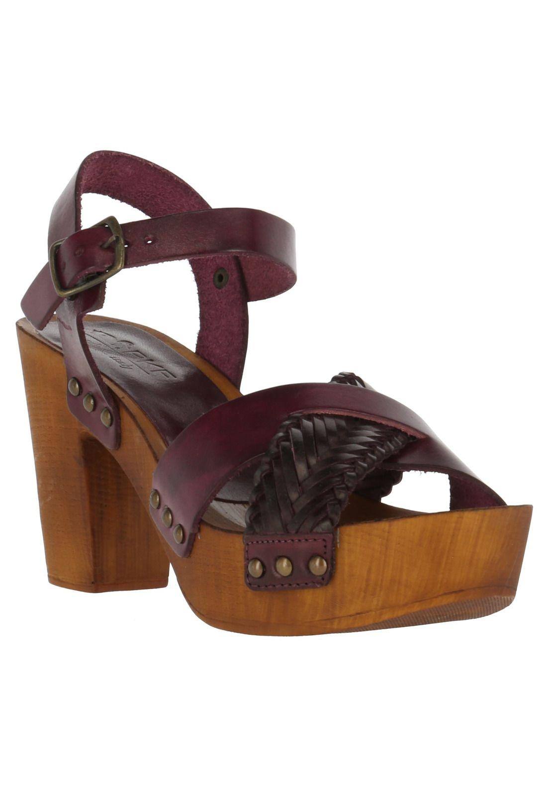 Sandalia Cuero Meryl Burdeo Mujer-0