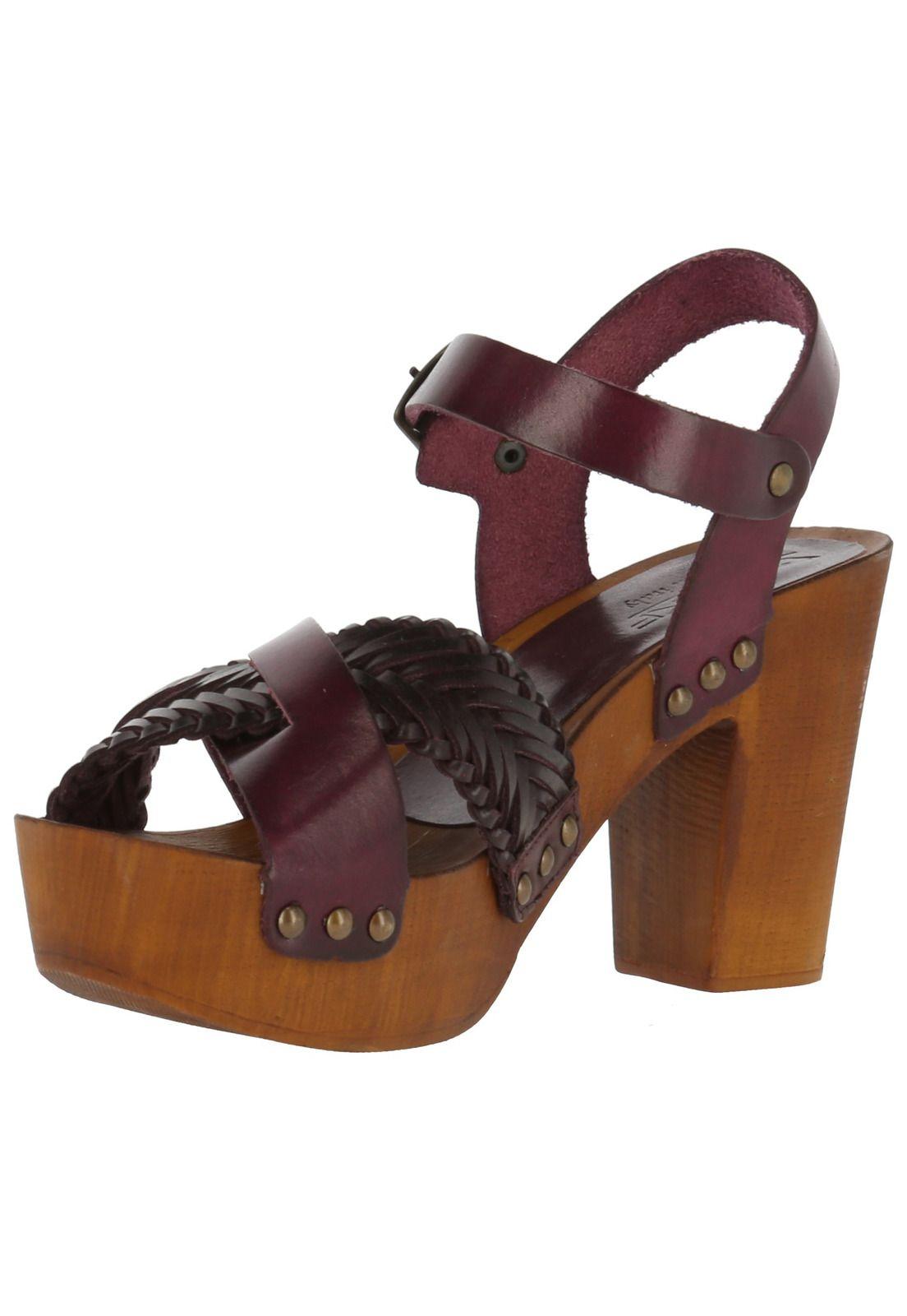 Sandalia Cuero Meryl Burdeo Mujer-1