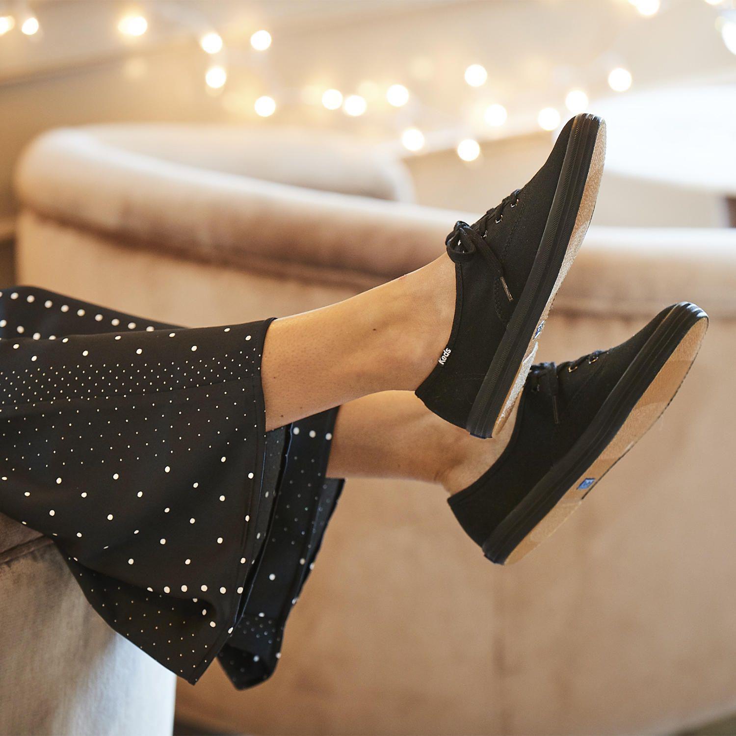 Zapatilla Negra Mujer Champion Black -1