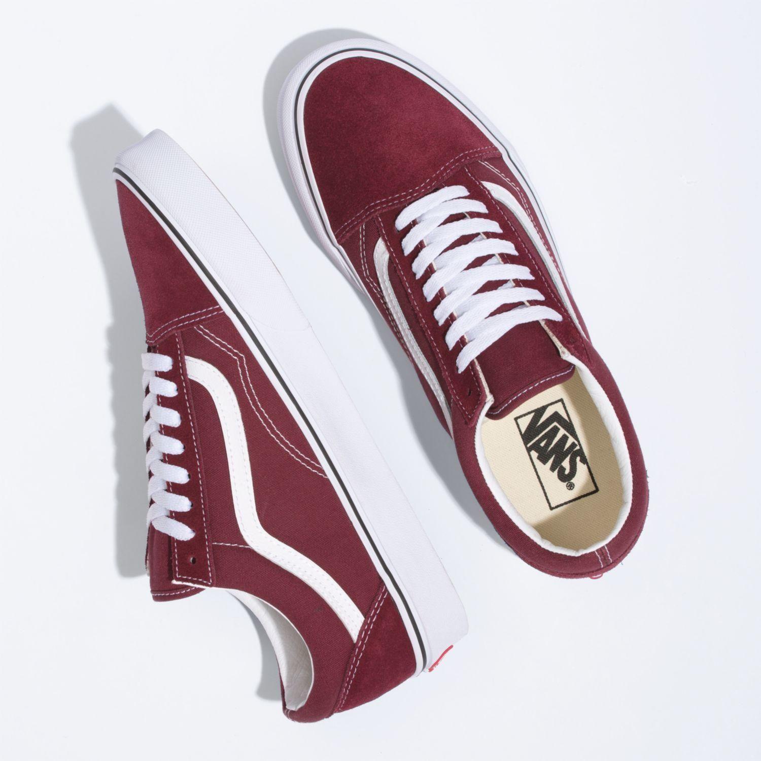 Zapatilla Urbana Unisex Ua Old Skool Port Royal Burdeo-1