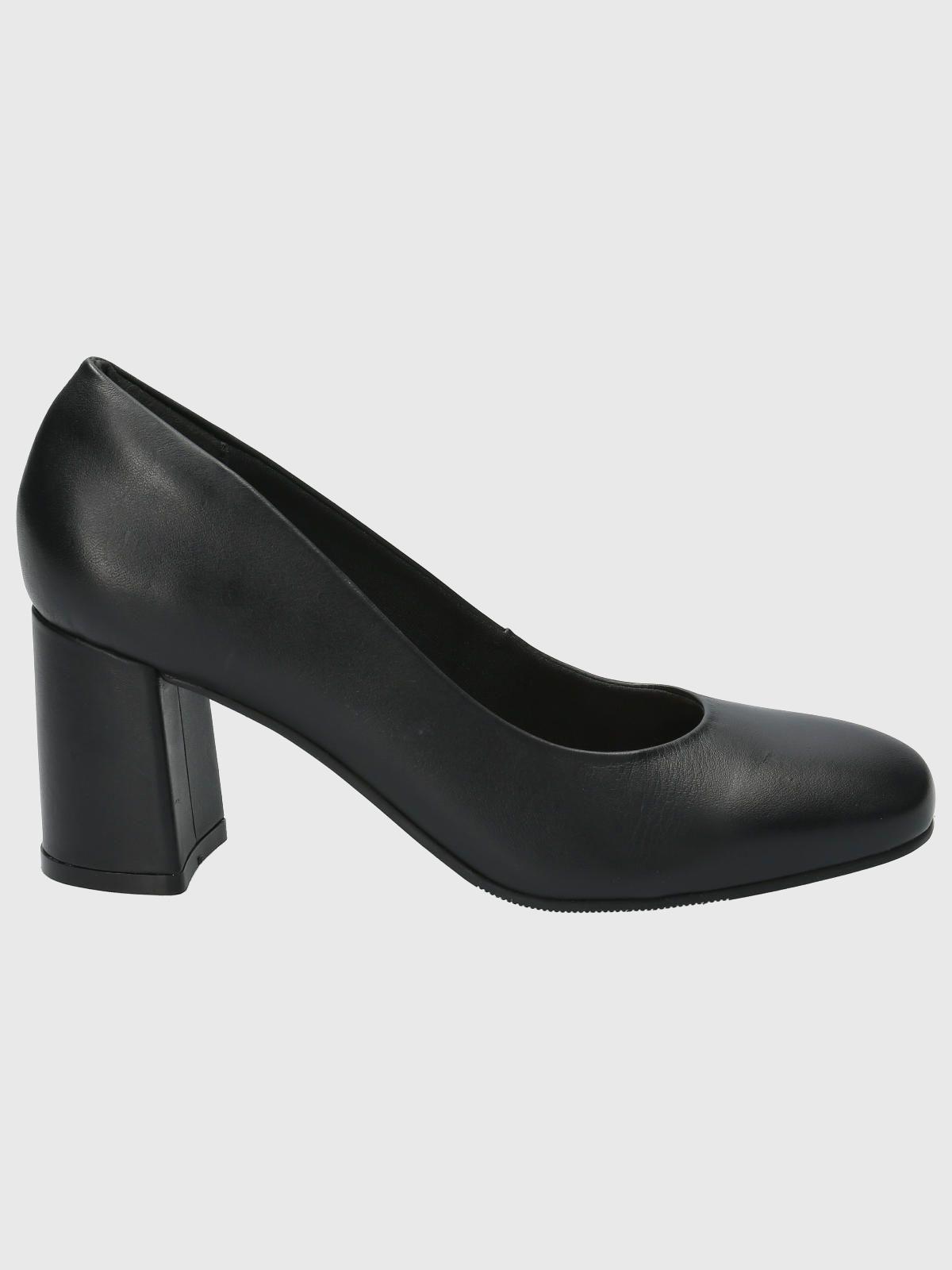 Zapato Cuero Mujer Maddox Negro-1