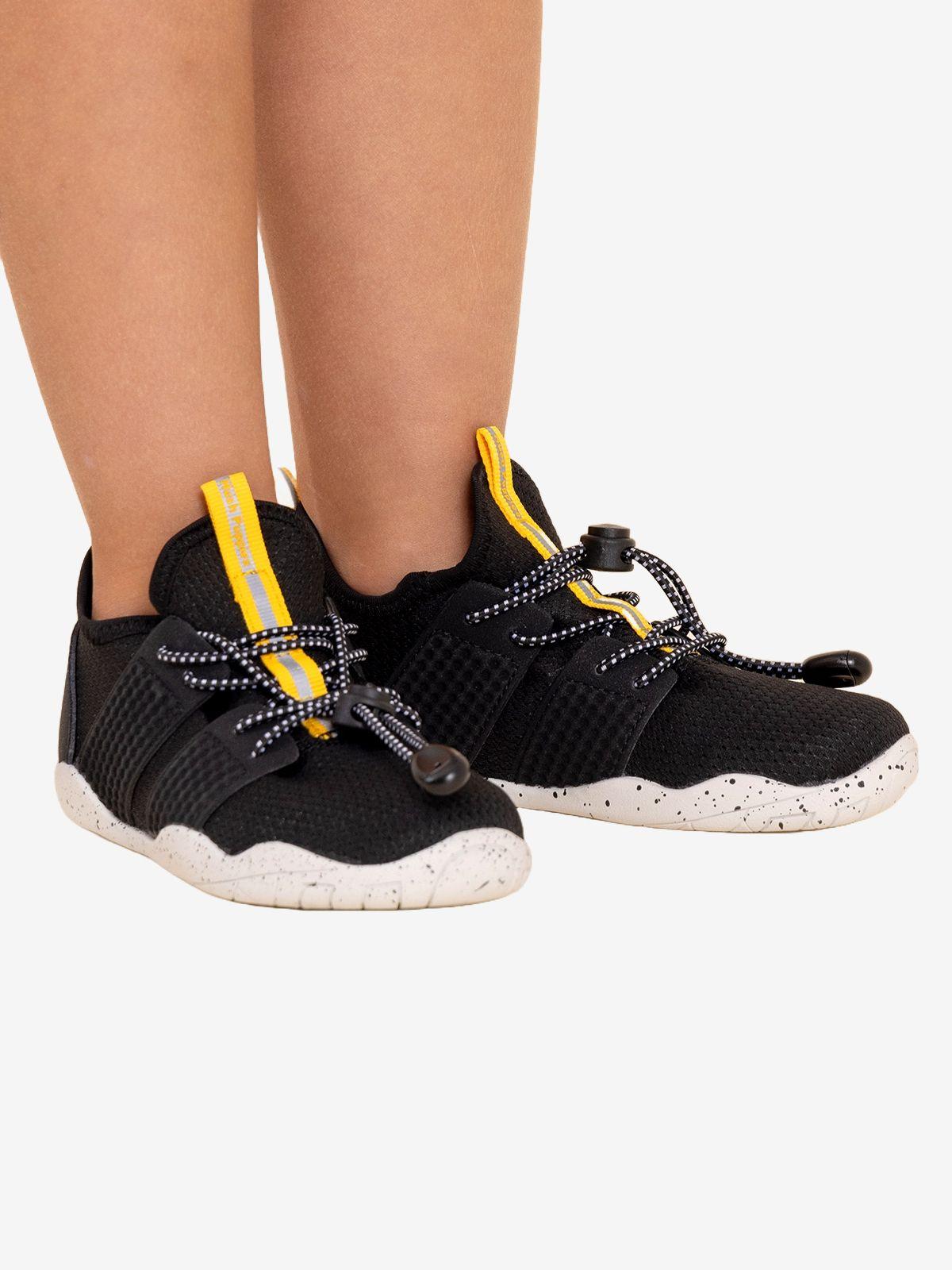 Zapatilla Negro Niño Spalsh-Wave  (26-29)-0