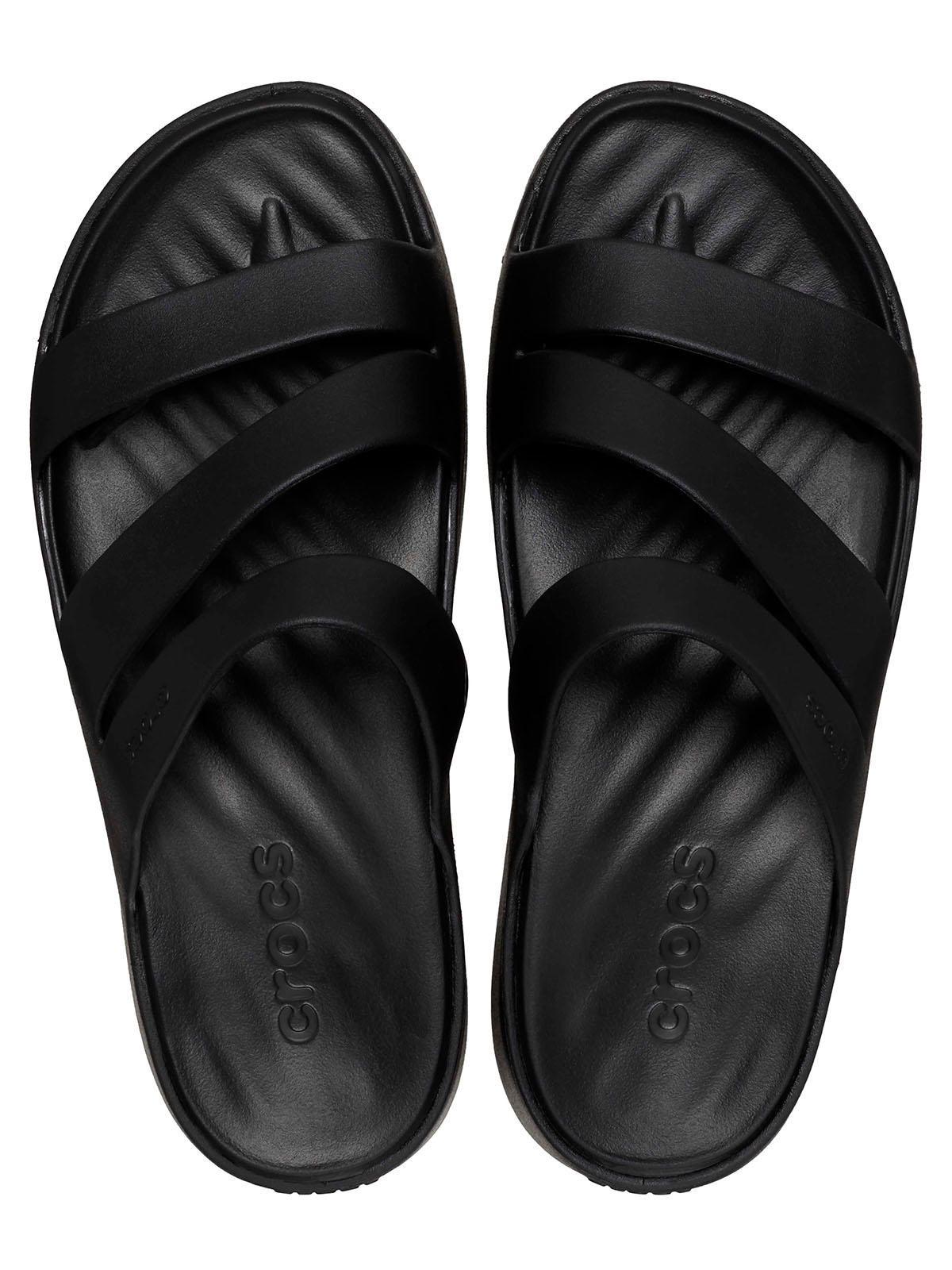 Sandalia Crocs Mujer Getaway Strappy Negro-4
