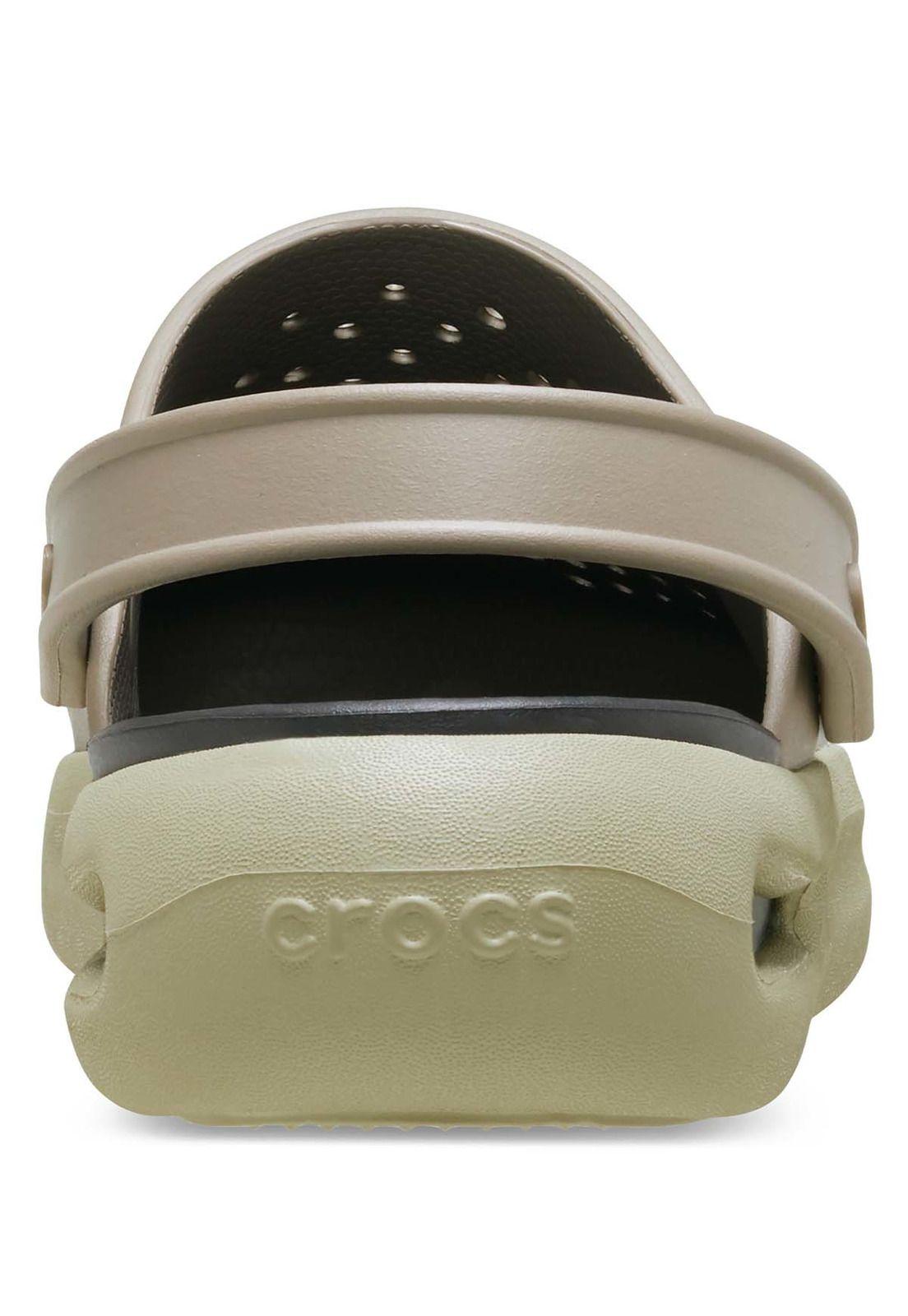 Zueco Crocs Unisex Inmotion Café-7