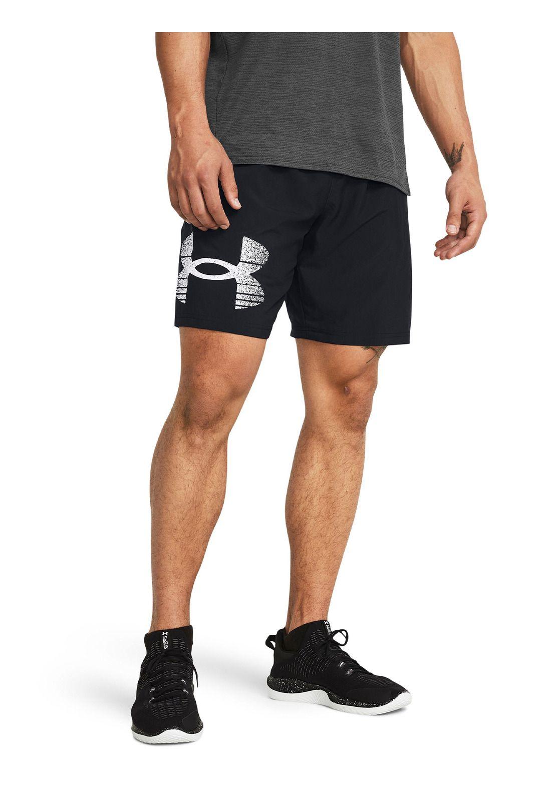 Shorts UA Woven para Hombre Negro-3