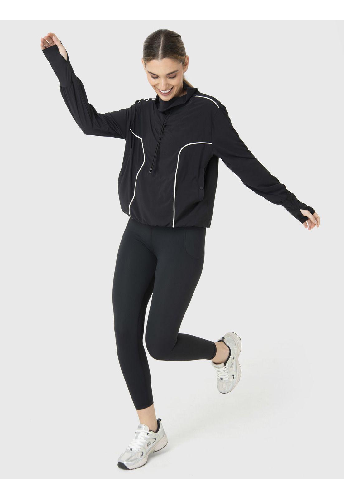 Cortaviento Mujer Wind Jacket Negro-1