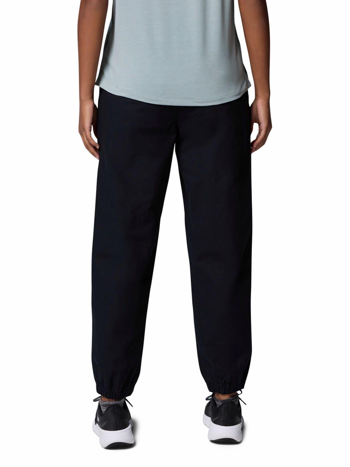 Short Mujer ROC Ripstop Negro-3