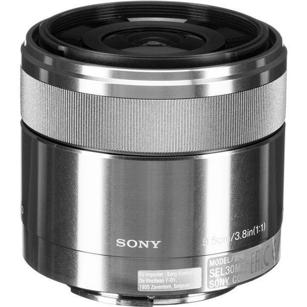 Sony E 30mm f/3.5 Macro-2