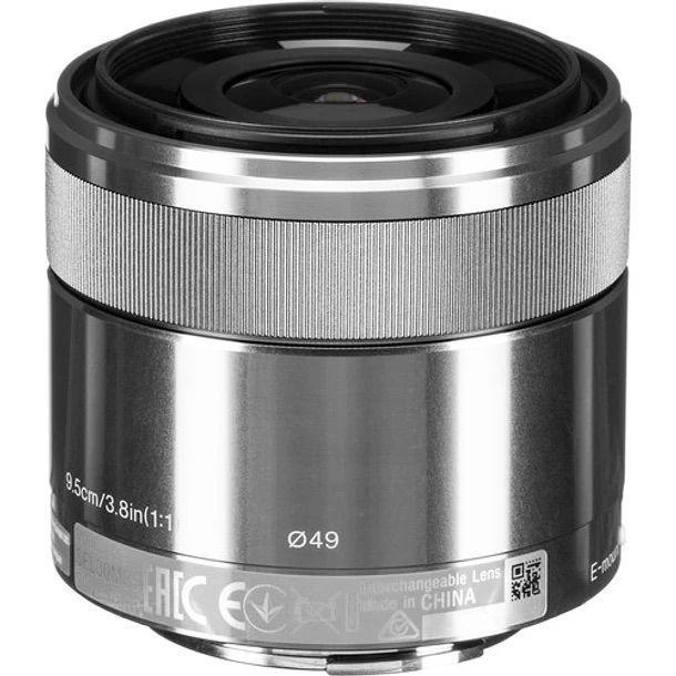 Sony E 30mm f/3.5 Macro-5