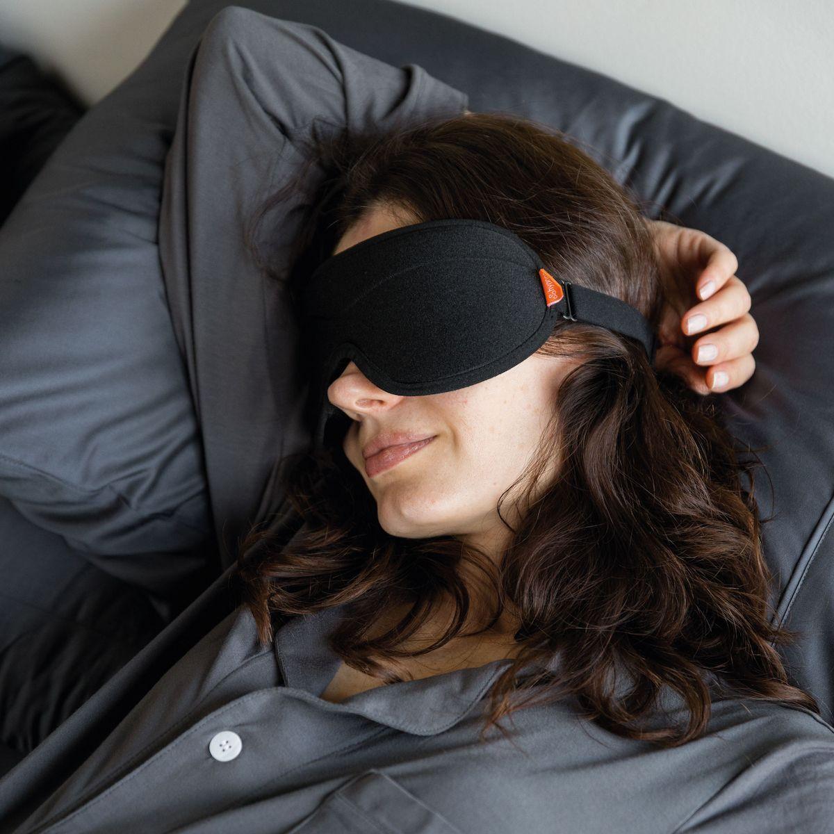 Pack Viajero | Antifaz Negro + Almohada De Viaje | Hypnos-3