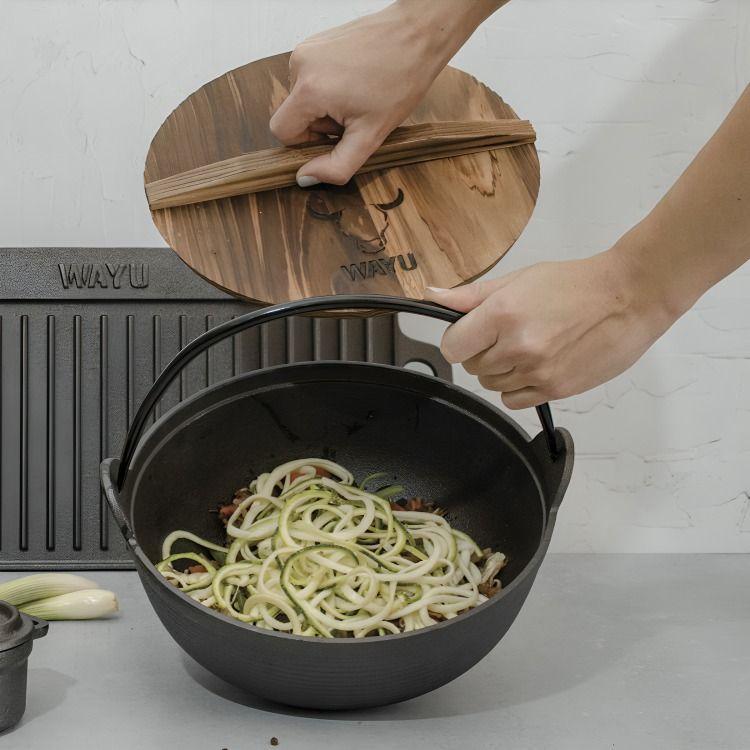 OLLA CON TAPA DE MADERA WAYU IRON CAST-2
