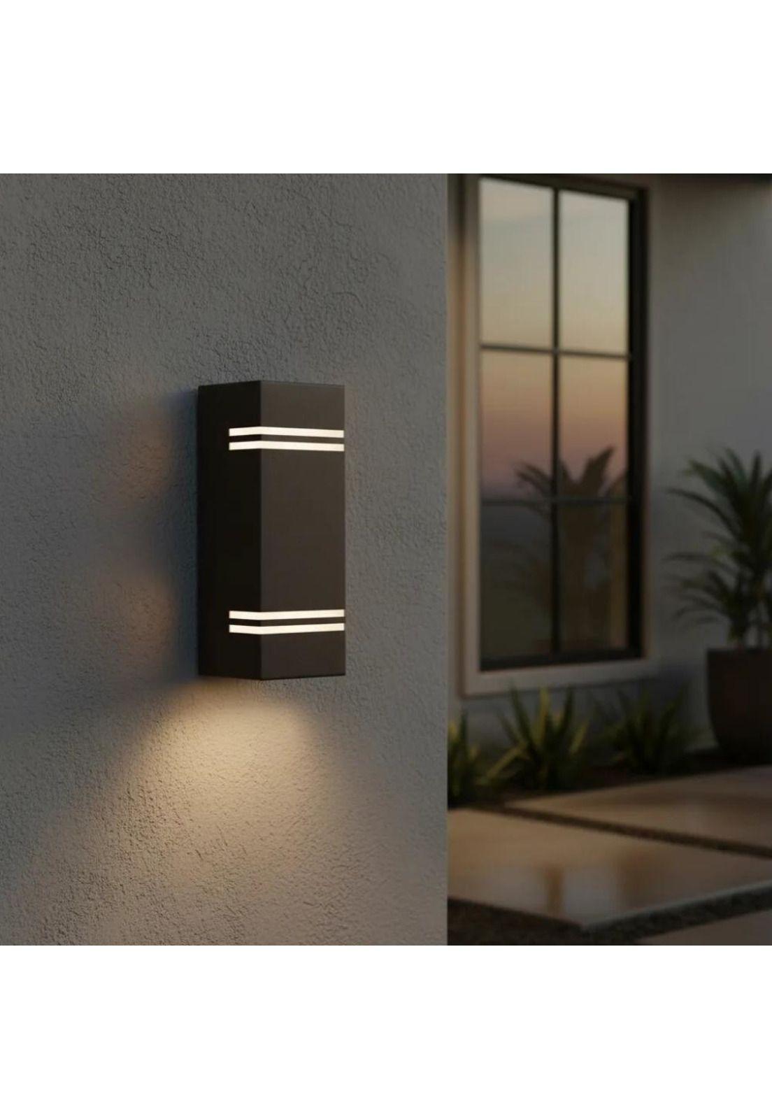 Aplique Exterior Bika Bidireccional Negro-4