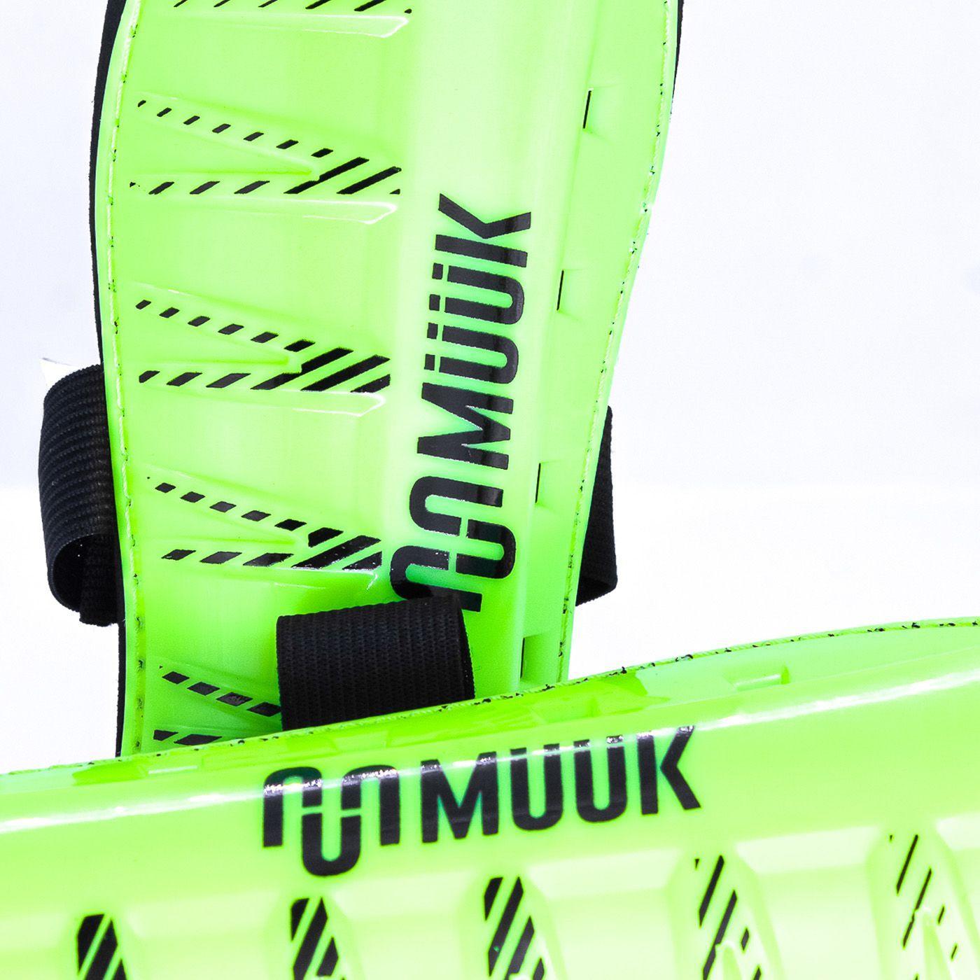 Canillera De Futbol Muuk Pro Xxiii Amarillo Fluor  Talla S-7