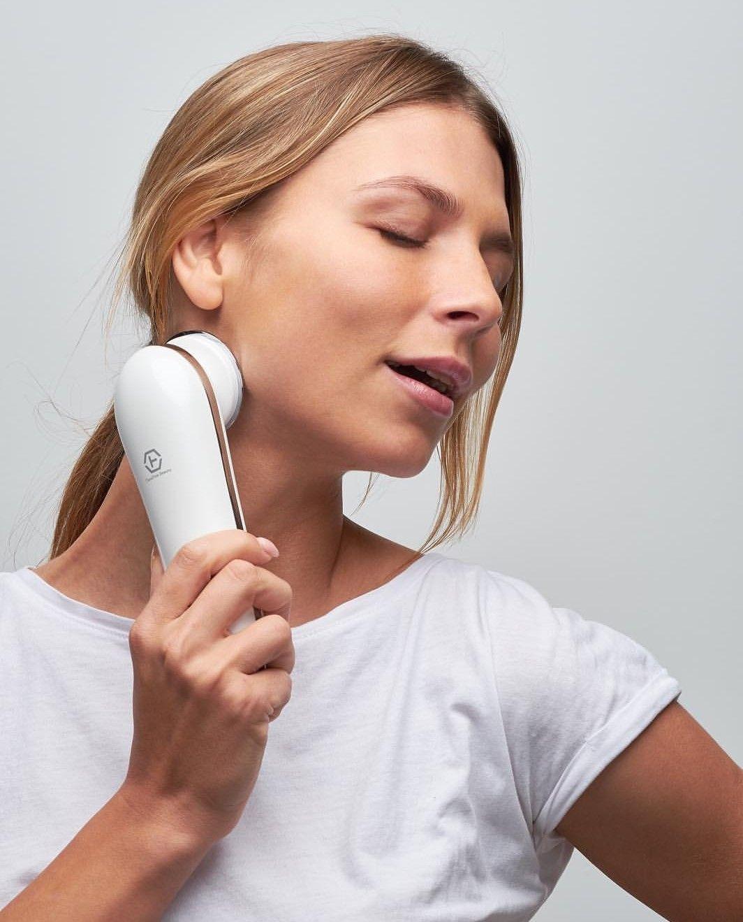 Nanoskin-E radiofrecuencia y galvánica  facial y corporal 6en1 novaskin-2